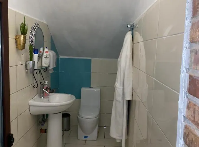 Il Tramonto Hotel Shirokë