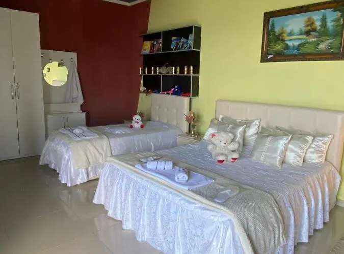 Il Tramonto Hotel Shirokë